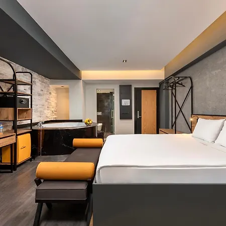 Afflon Hotels Loft City-3